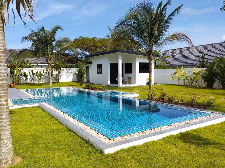 Bungalow Khao Lak Exterior foto